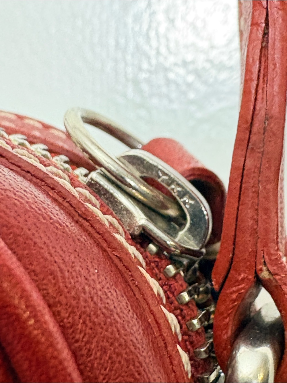2002 Coach 9589 Red Legacy West Camera Bag Crossbody - Picture 3 of 15